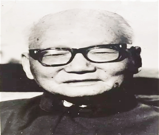 海门人民的骄子季方逸闻轶事