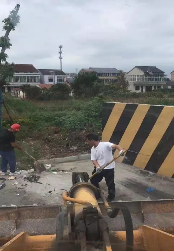 1.webp.jpg 1.webp.jpg