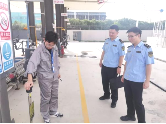 海门:观察为尺、脚步为纲,把好“节日安全关”!162.png 海门:观察为尺、脚步为纲,把好“节日安全关”!162.png