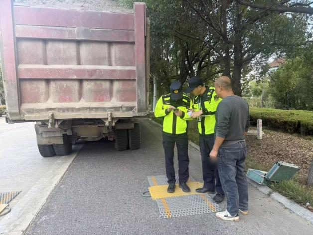 10.24海门大队雷霆.png 10.24海门大队雷霆.png