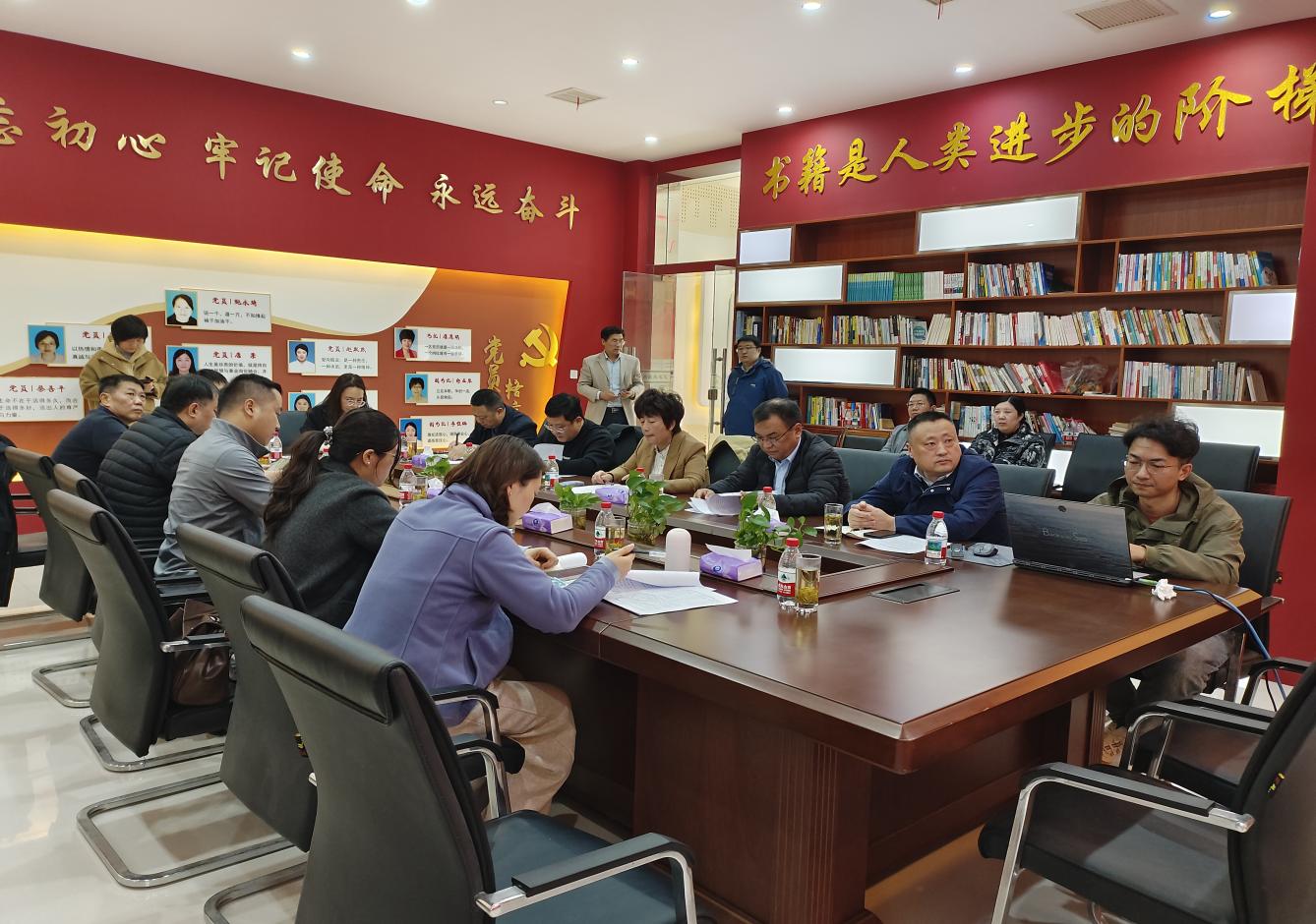 图片3.jpg 图片3.jpg