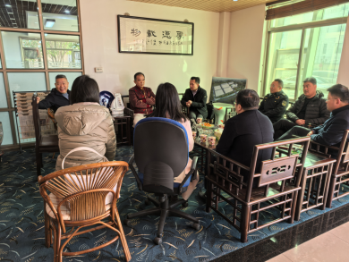 精准帮扶绘蓝图，绿色引擎谱新篇377.png