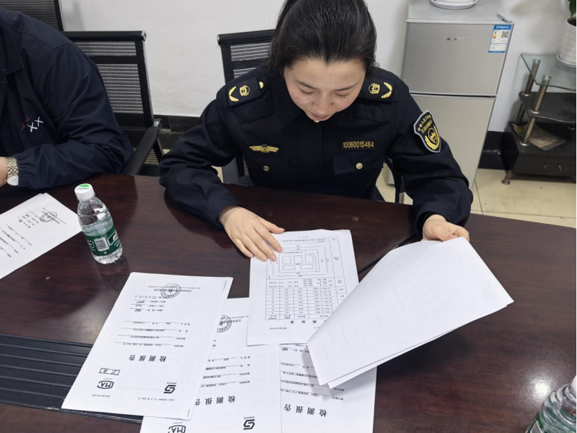 让数据“掷地有声”，让责任“落地生根”——企业未按照排污许可证规定开展噪声自行监测不予处罚案的启示244.png