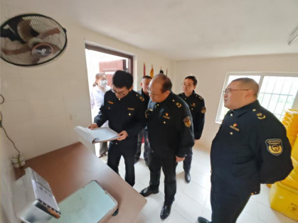 “崇启海”新年首查医废 跨域共治长江生态427.png “崇启海”新年首查医废 跨域共治长江生态427.png