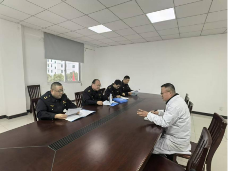 “崇启海”新年首查医废 跨域共治长江生态645.png “崇启海”新年首查医废 跨域共治长江生态645.png