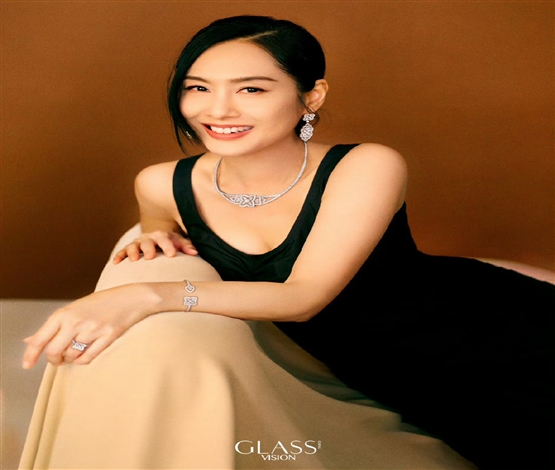 林依晨、朱茵、李一桐 三代“黄蓉”合体演绎