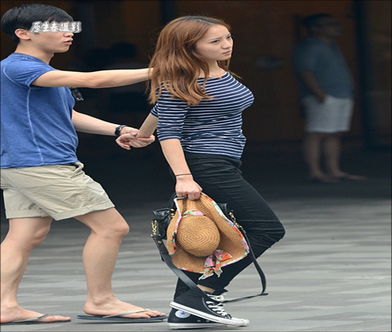 街拍北京性感潮女