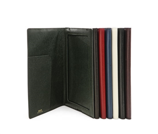 Bally推出简洁风格iPad皮套