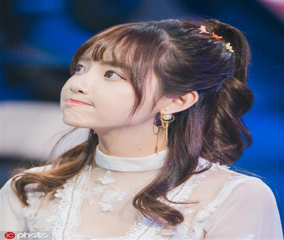 清纯可爱又不失女人味 半马尾发型确定不试一下？