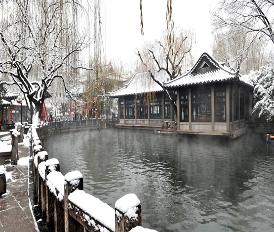 济南的冬天 朗读：龚韶华